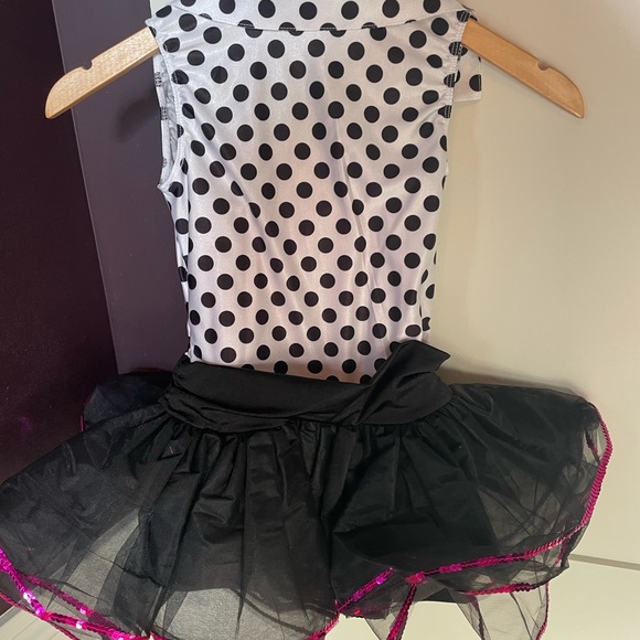 Dance costume; child; brand new - Picture 2 of 5